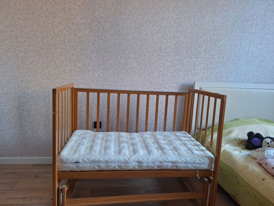 Отдам даром детскую кровать