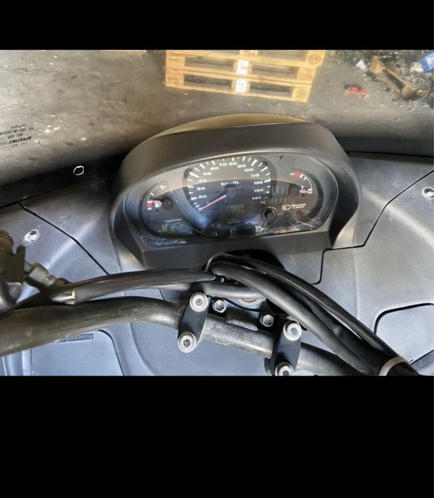 Suzuki burgman 250 на части