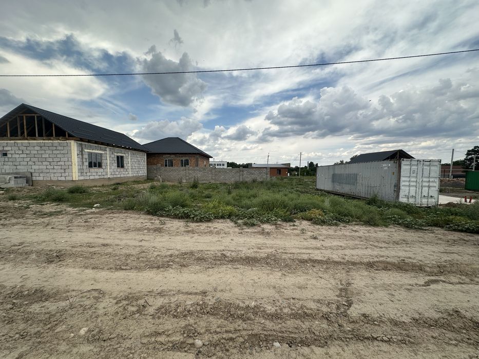 Продам участок 5 соток