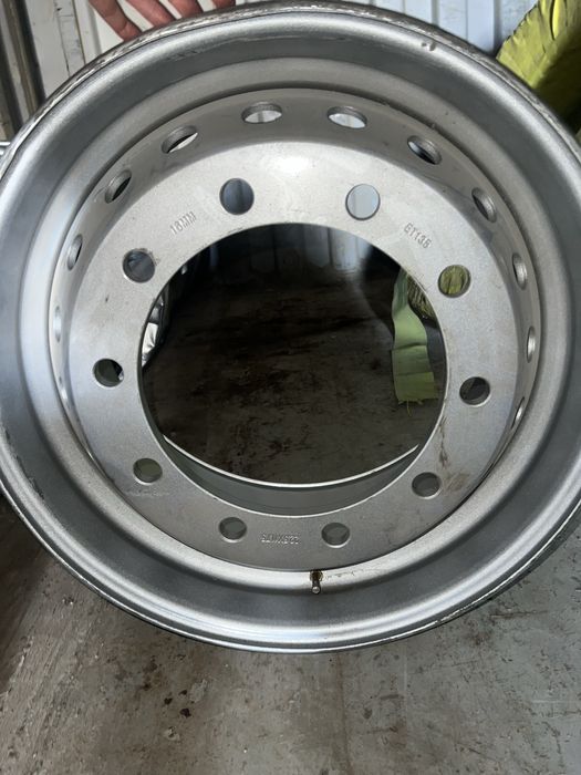 Диск 22.5х11.75 ET135