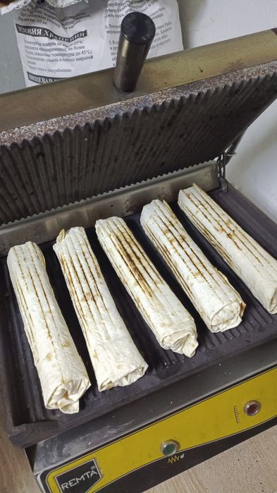 Сдам в аренду донерку с оборудованием