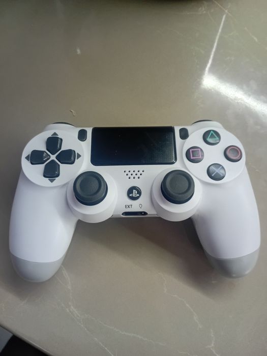 Dualshock 4 version 2
