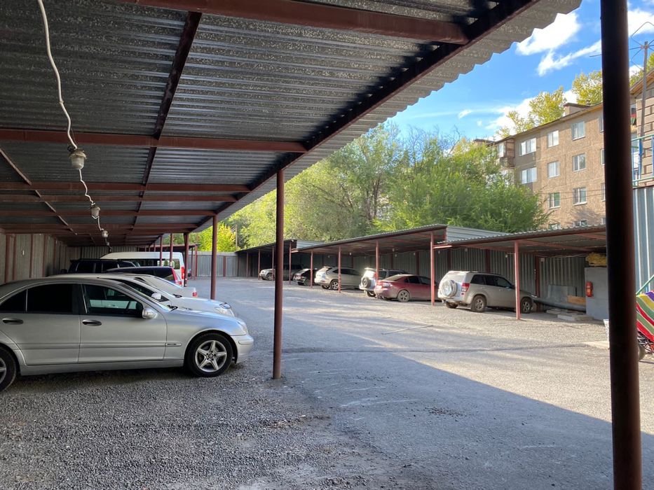 Продается автостоянка