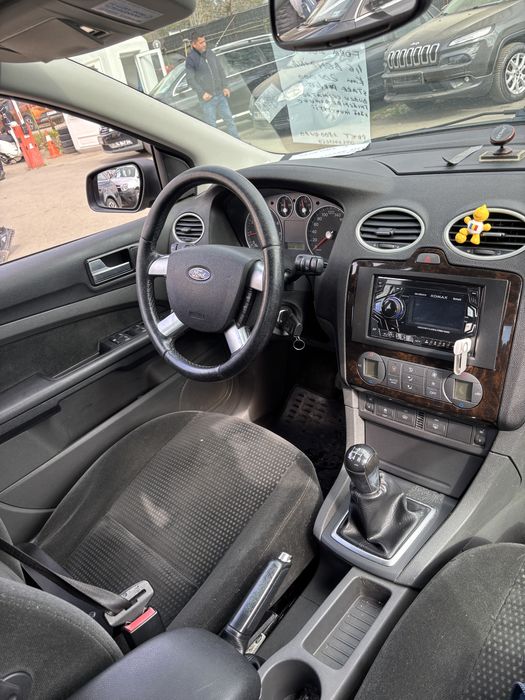 FORD Focus 2004 — imagine 5