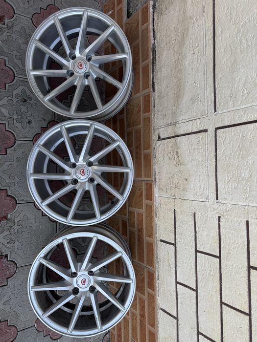 Продам диски r 16 3 штуки новые