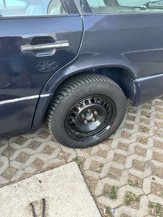 Mercedes Benz W124 E250 D