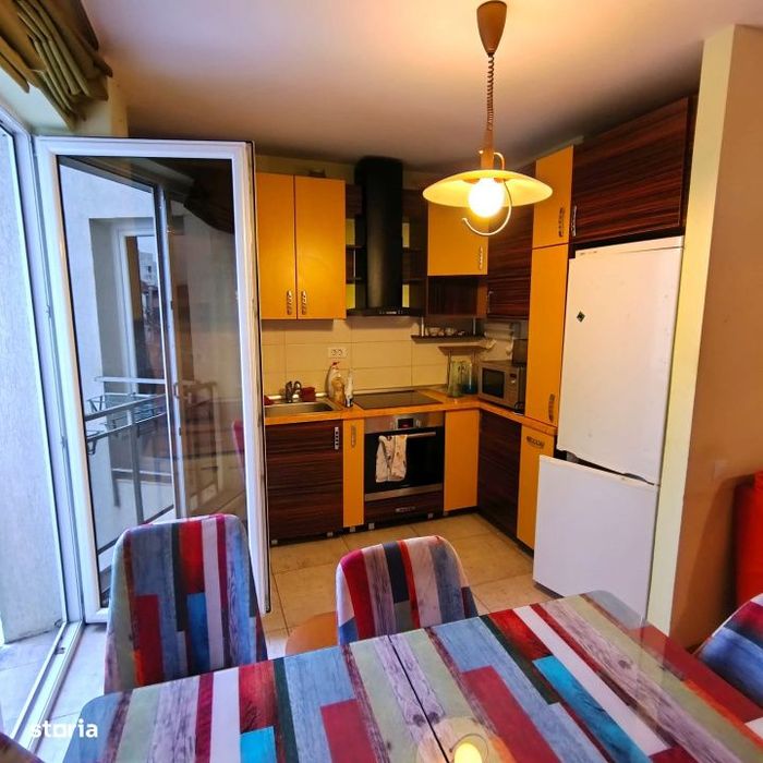 Apartament 3 camere, parcare subterana, boxa, etaj 1, semicentral
