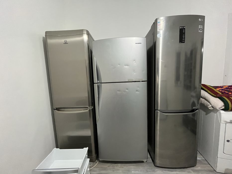 Продается холодильники