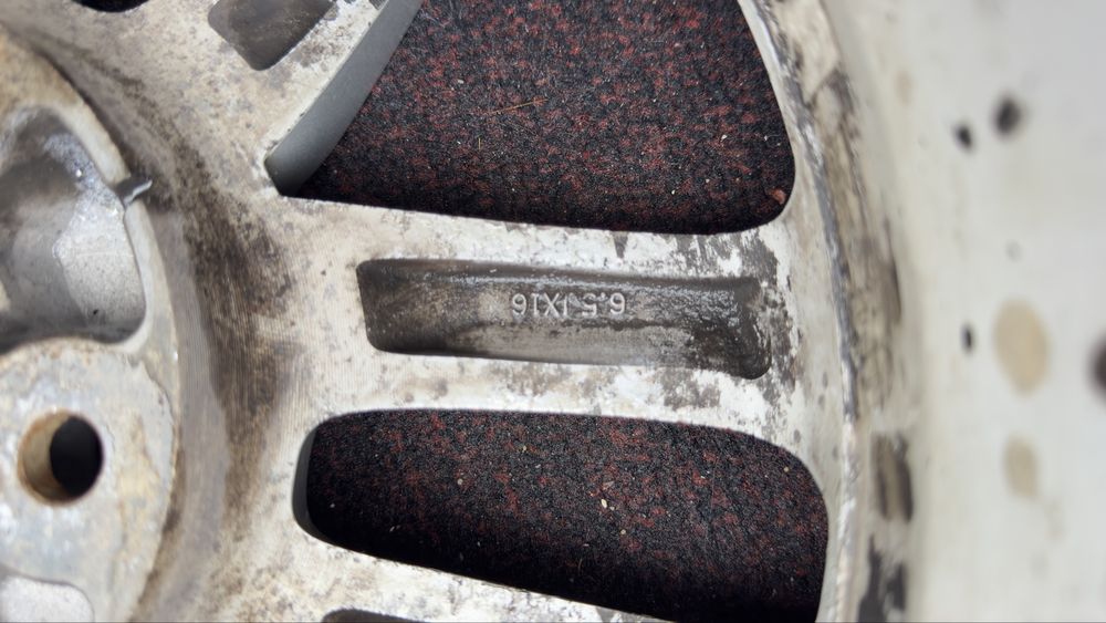 Продам диск р 16 оригинал