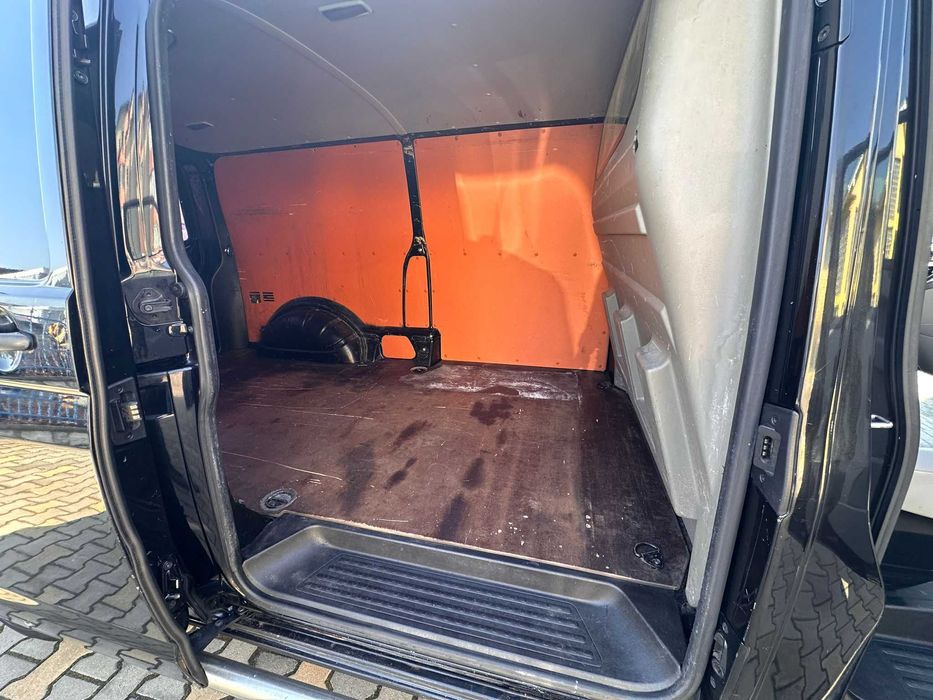 Vw t5 maxi cash sau rate.TVA DEDUCTIBIL