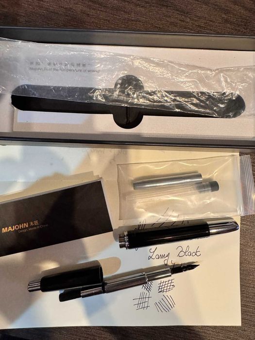 Stilou Majohn A1 - stilou tip Pilot Capless