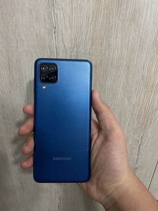 Samsung Galaxy m12