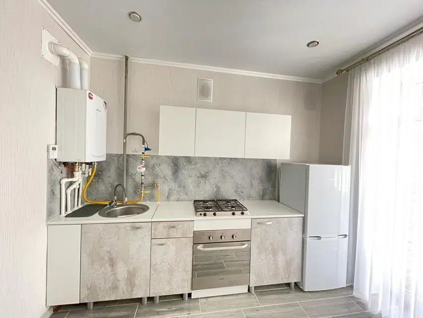 Электроаппарат 1/4/7 Рядом с центром Узбум Саракулька