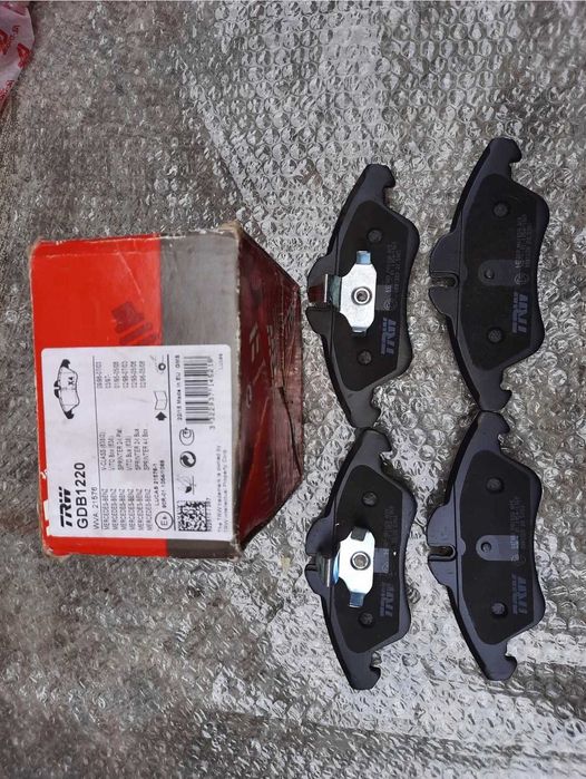Set placute frana față față Mercedes BenzVW LT