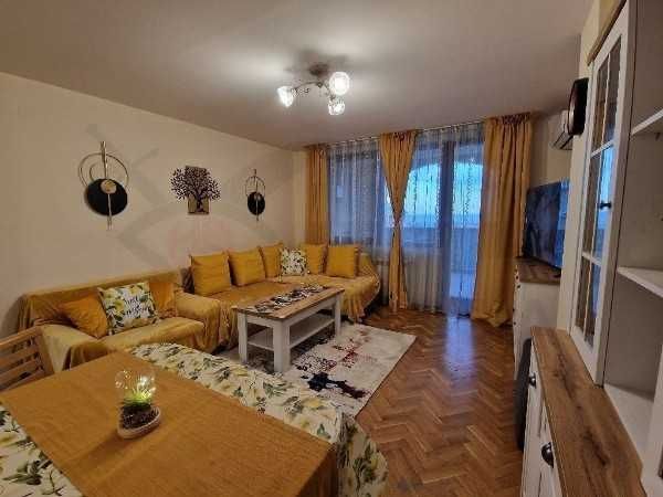 Дава се под наем Двустаен апартамент в Варна, Морска градина - 86 кв.м за 797.64 € - Снимка #1