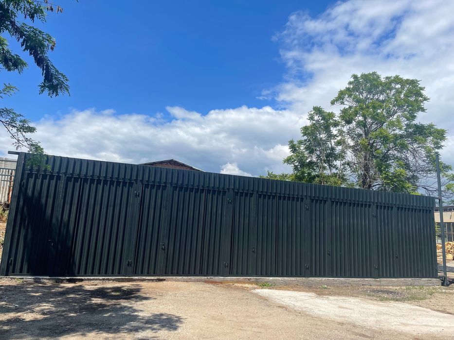 Склад-гараж промишлена зона