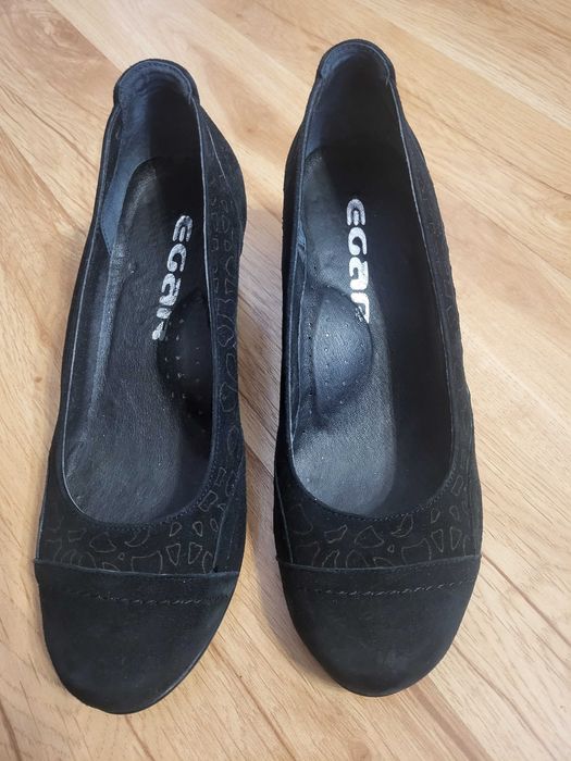 Нови обувки естествена кожа