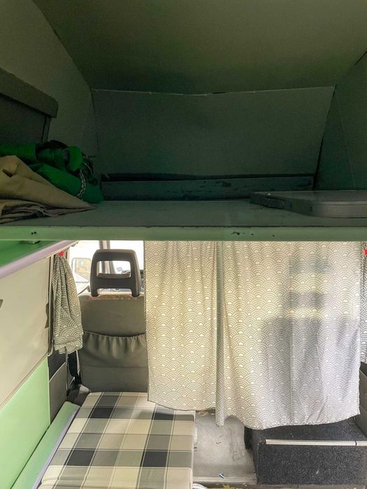 Кемпер ван Mercedes MB100 2.4D Campervan