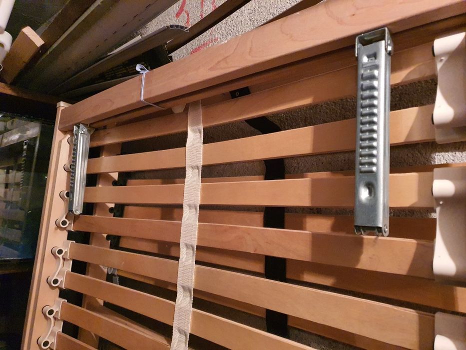 Продавам подматрачни рамки-90/200 ,2бр