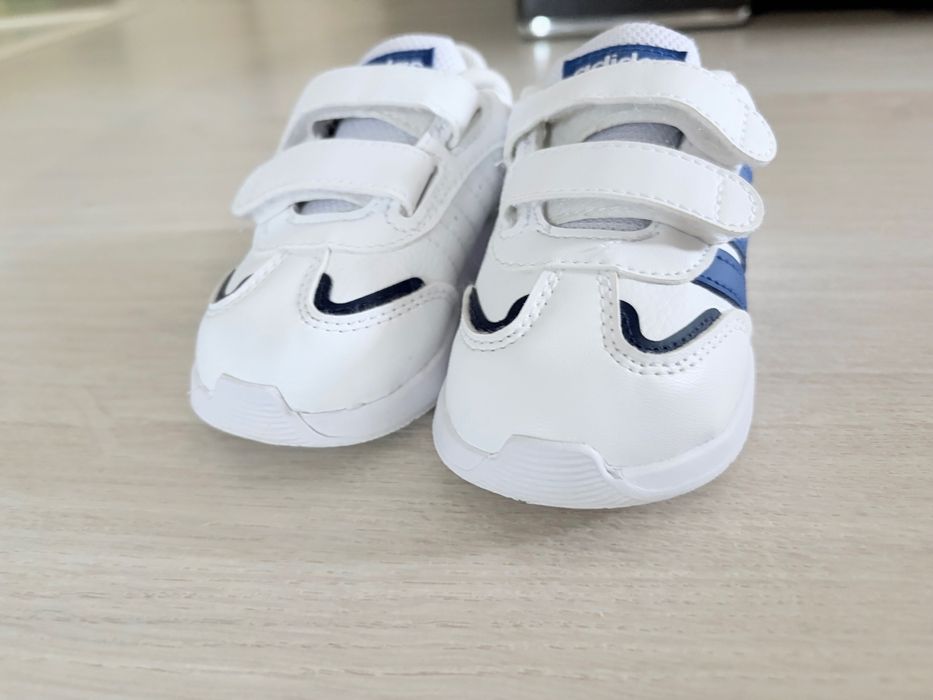 Детски маратонки adidas