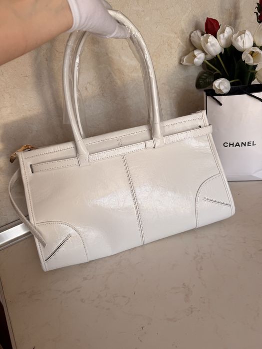 Дамска чанта Prada Bonnie среден размер