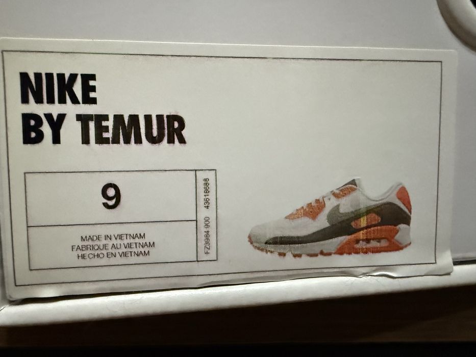 Кроссовки nike с офиуиального сайта новые