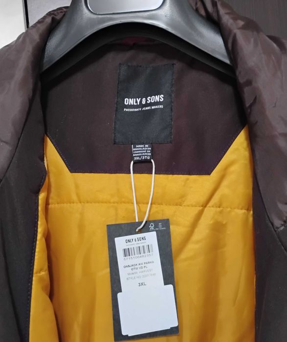 Vând haină iarnă bărbați, mare, largă