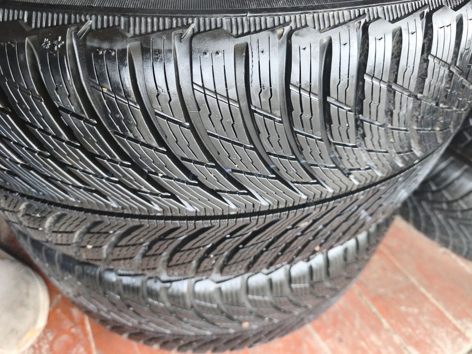 18 BENTLEY saca 4*100, Michelin balon