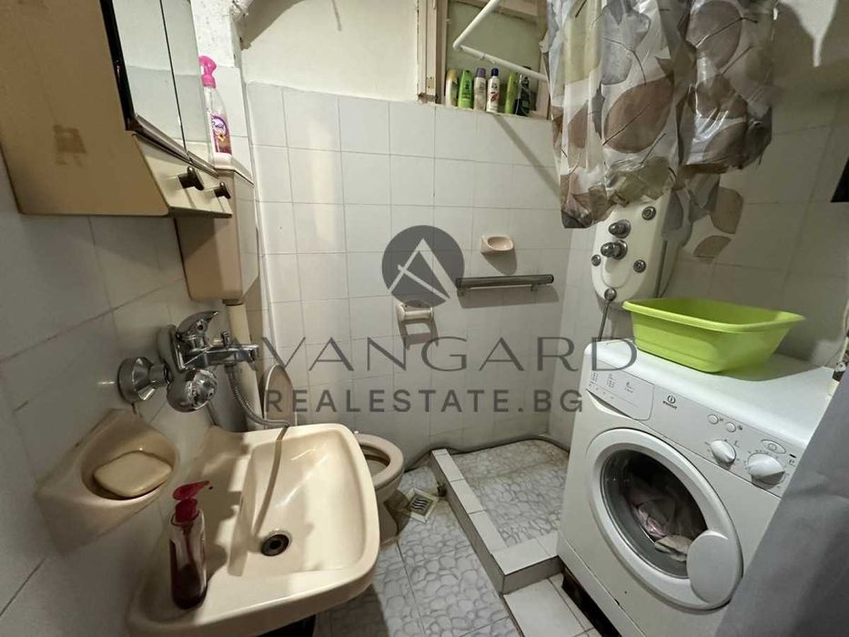 Продава се Тристаен апартамент в Пловдив, Център - 75 кв.м за 2000 €/кв.м - Снимка #6