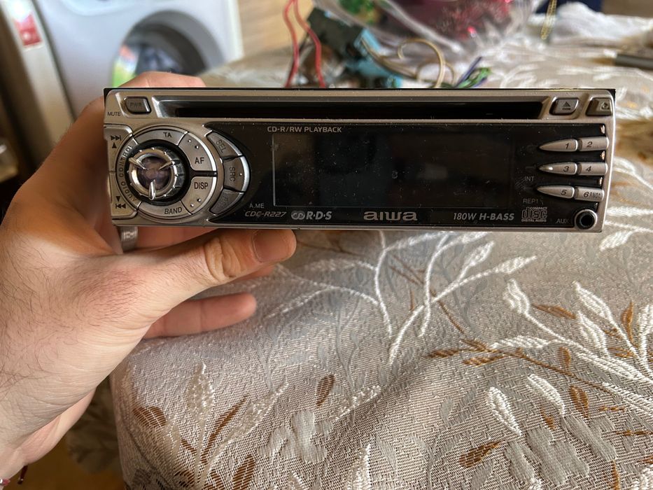 Aiwa Stereo Car CD Receiver