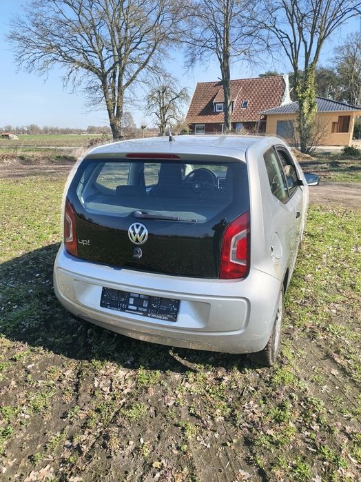 VOLKSWAGEN Up 2013 — imagine 3
