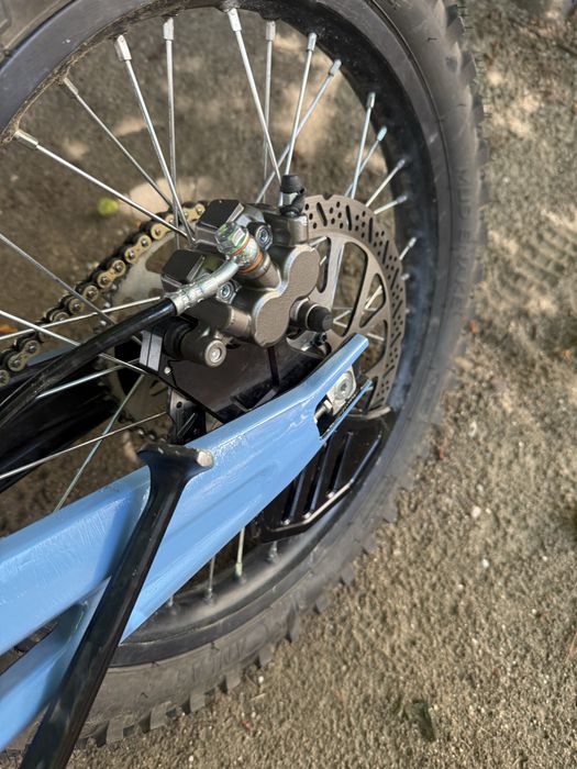 Surron lbx road legal 2025 от представителството  в гаранция на 1200км