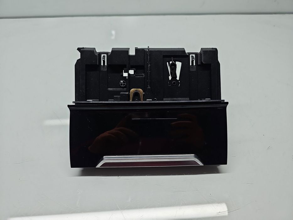 Scrumiera Volkswagen Passat B8 (3G2) [Fabr 2015-prezent] 3G2863284