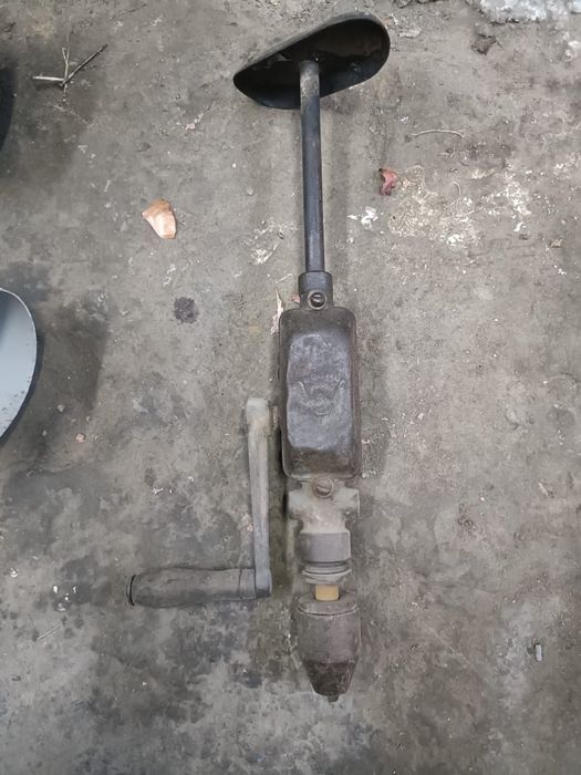 Дрель ручная