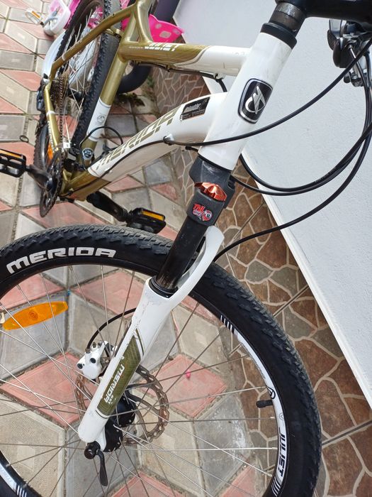 Bicicleta mountain bike MERIDA hidraulica cu roti de 26 inch  aluminiu