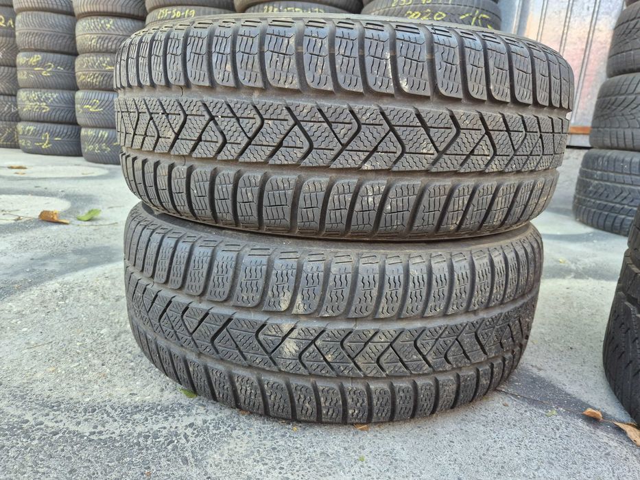 2 Anvelope de IARNA - 215/55/17 94H - PIRELLI Seal Inside - CA NOI - DOT 2023 !