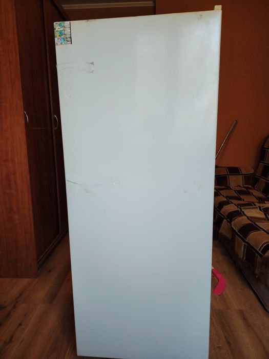 Холодильник в рабочем состоянии