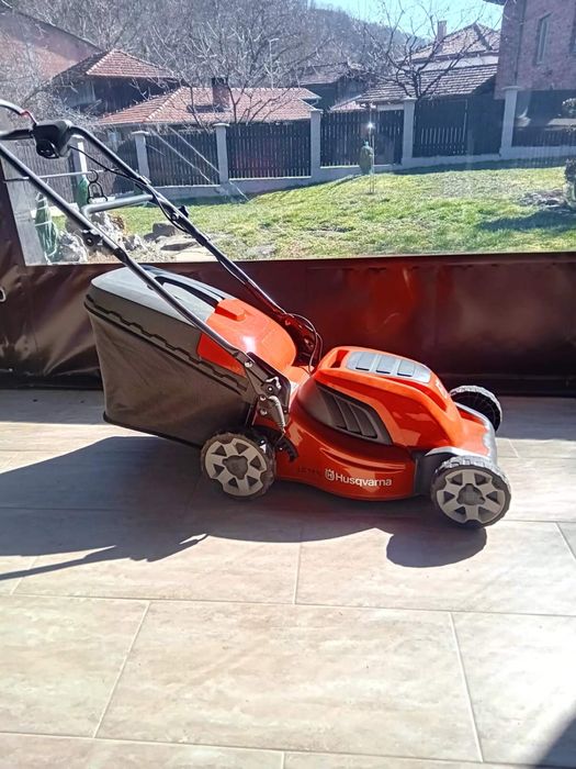 Husqvarna Хускварна