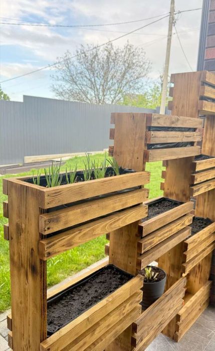 Подставка под цветы, полки, стеллажи, кашпо