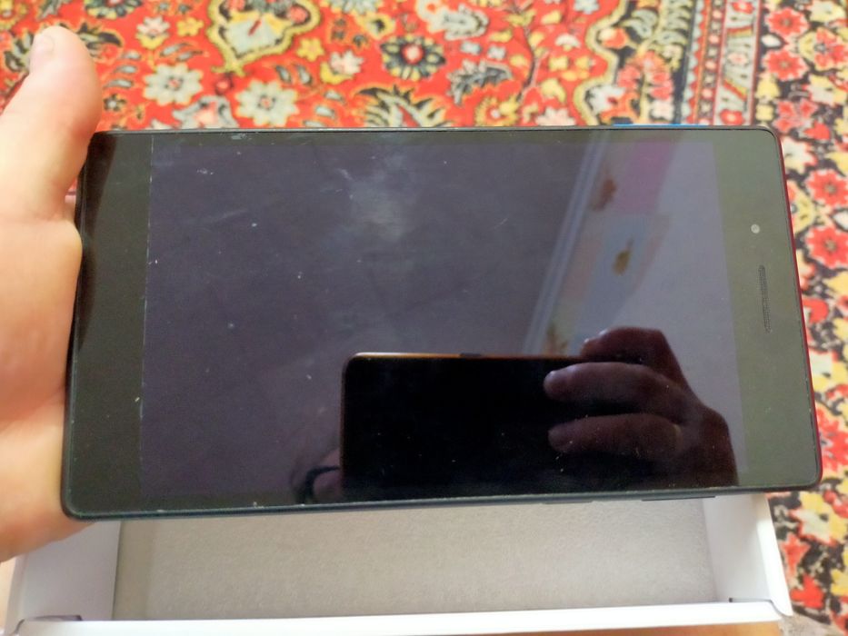 Планшет.  Брали ребенку