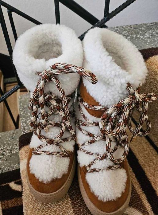 Moon boot ,слагани веднъж