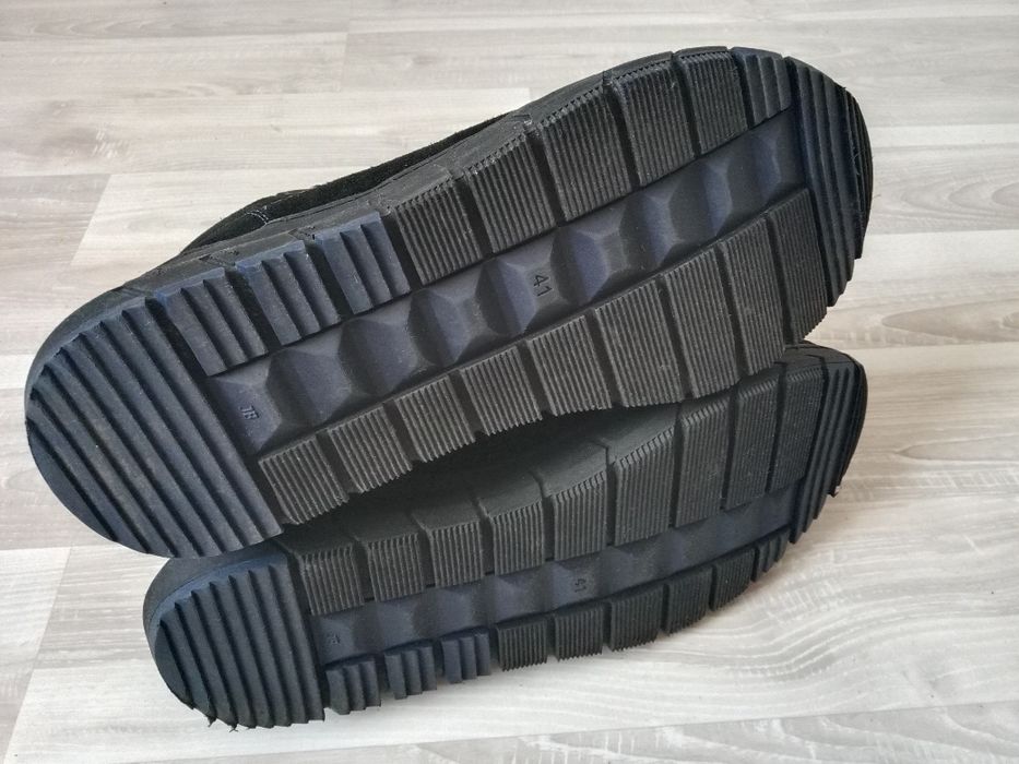 Теплые кроссовки Toddler (41 размер).