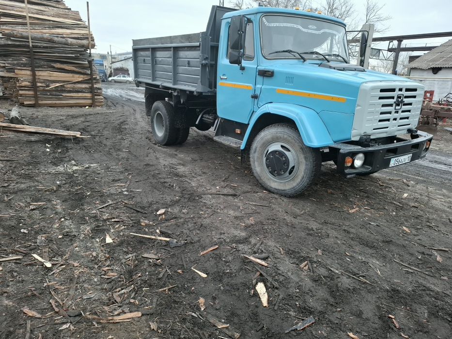 Зил 4331 Сельхозник