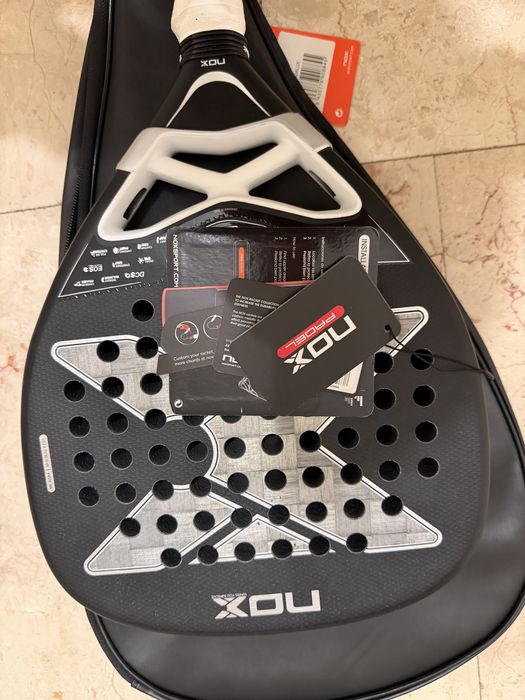Padel - Racheta/paleta NOX AT10 18k Attack 2026