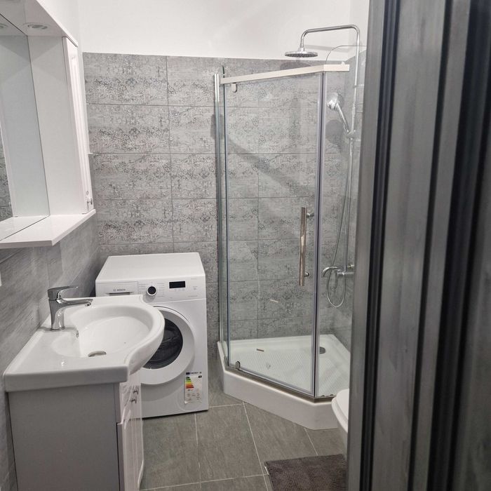 Inchiriez apartament in complexul Nest 2