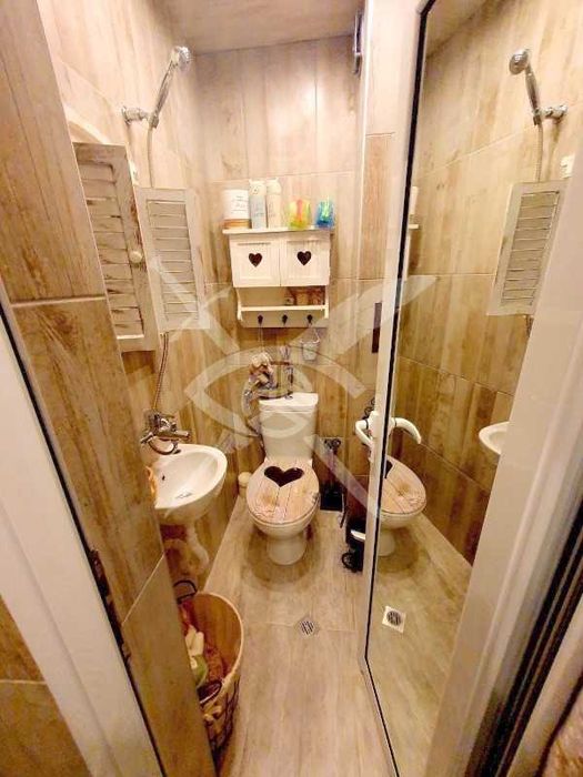 Продава се Многостаен апартамент в Царево - 130 кв.м за 1577 €/кв.м - Снимка #10