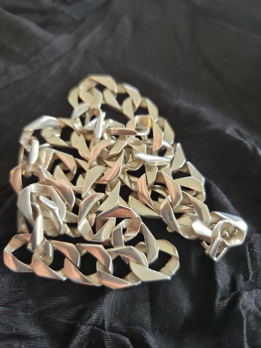 Масивен сребърен ланец