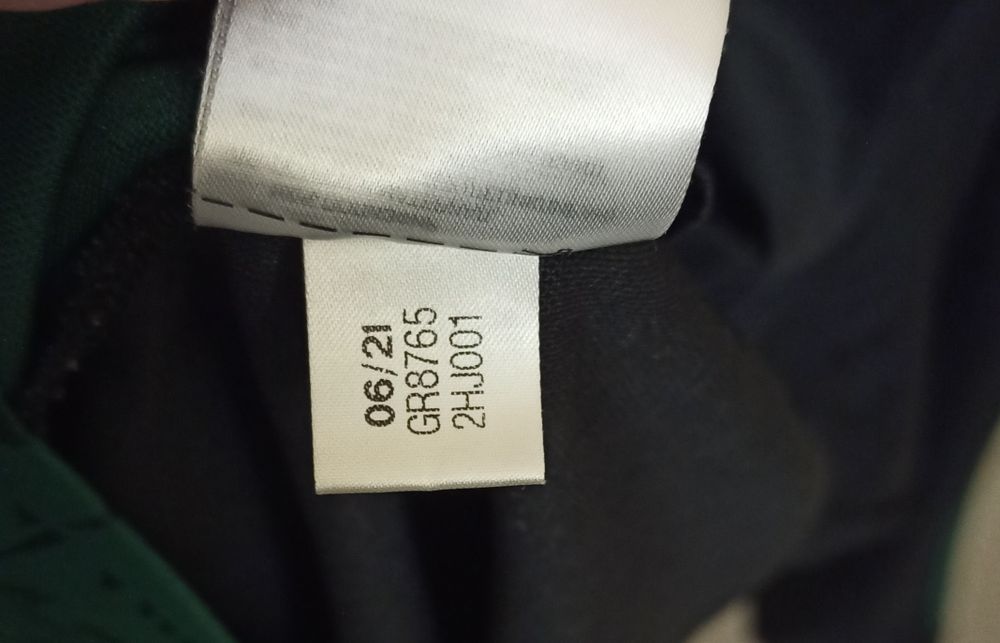 Adidas skateboarding long sleeve / Adidas adventure hoodie