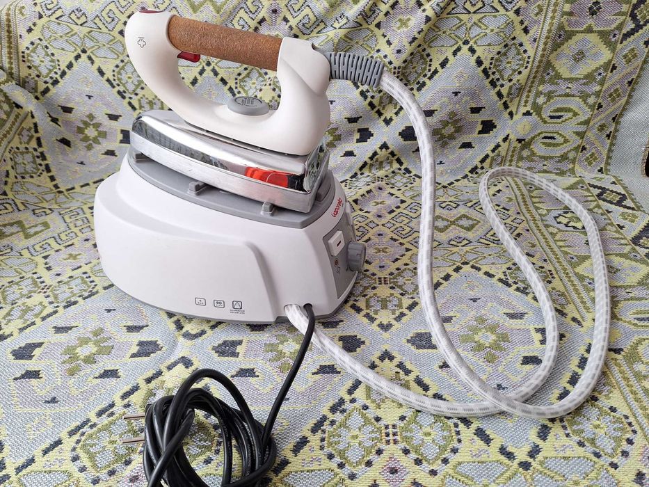 Statie de calcat Polti Vaporella Silver, Talpa Aluminiu, 1750 W
