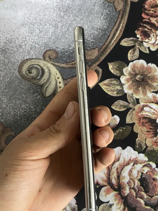 iPhone XS max продам